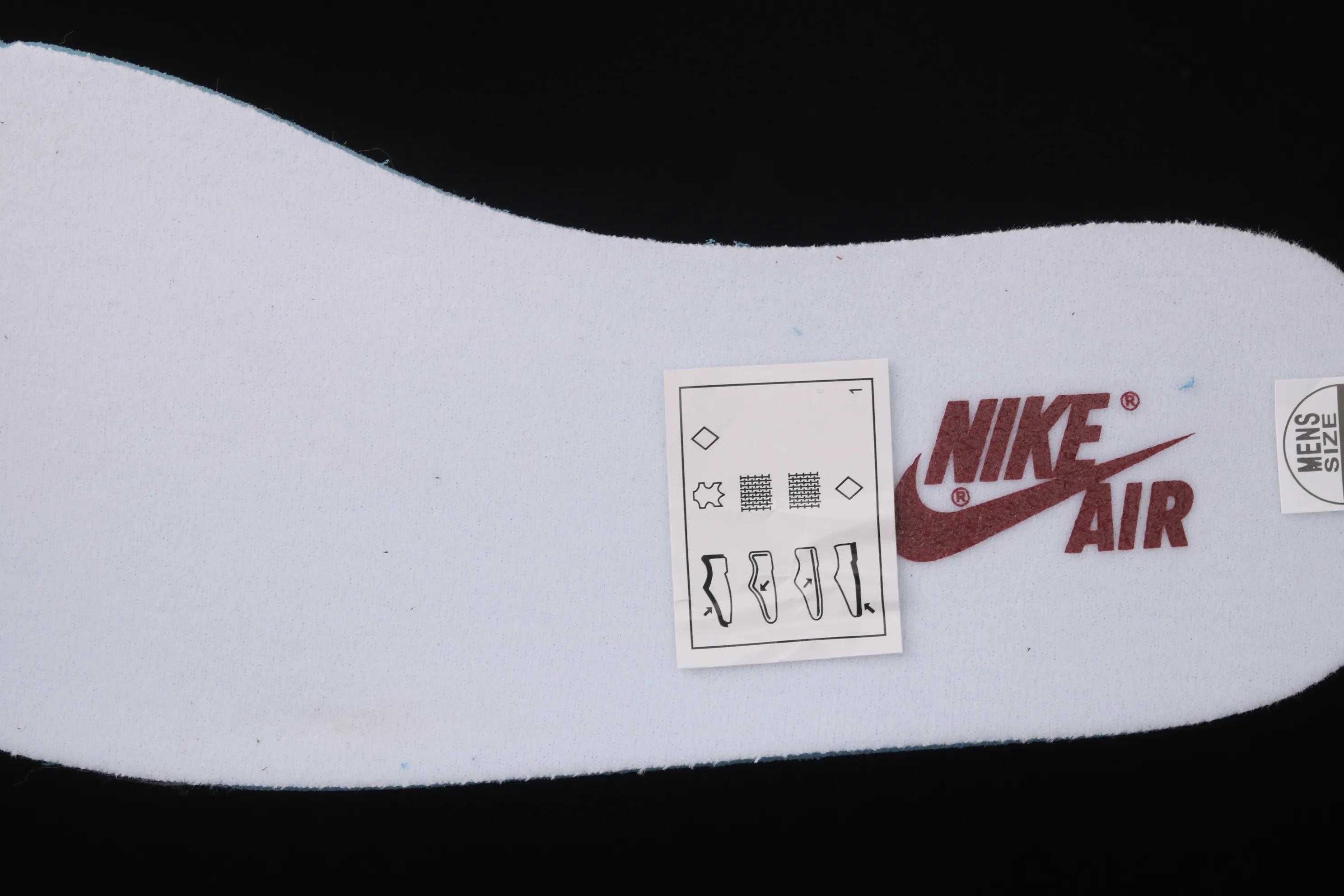 All categories Air Jordan Jordan series basketball shoes Air Jordan 1 High Air Jordan 1 Retro Metallic Red AJ1 Joe 1 white red 555088-103